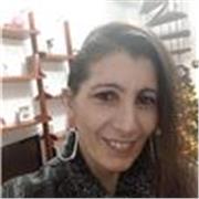 Docent di Lettere Antiche impartisce lezioni di latino