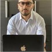 Offro lezioni di italiano e latino, letteratura e lingua in chiave moderna. Se vuoi rafforzare le tue basi o iniziare un potenziamento esclusivo, sono quello giusto