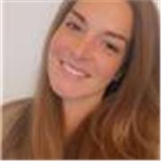 Doy clase de inglés particular para aquellos que buscan mejorar el speaking y demás. No soy profesora titulada pero he vivido muchos años en países anglosajones y trabajo en inglés