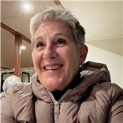 Laureata in Tecniche Erboristiche offre lezioni a studenti delle scuole secondarie di secondo grado