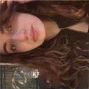 Laureanda in lingue, madrelingua di lingua italiana