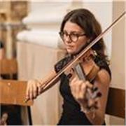 Laureata in violino e in didattica della musica. Se hai voglia di imparare o conoscere la musica sei nel posto giusto!

