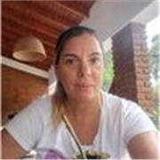 Profesora de Educación Primaria y Profesora de Artes Visuales