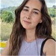 Clases de español presenciales para adultos con un educador y psicólogo educativo apasionado