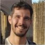 Englisch Tutor, der Freude am Englisch sprechen mitbringt und vermittelt