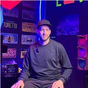 a dedicated teacher. I aim to teach students who are eager to improve their English skills, gain confidence in communication.