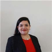 Traductora/intérprete con amplios conocimientos de inglés