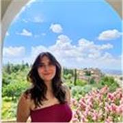 Maestra en Educación y Primaria con mención en Pedagogía Terapéutica