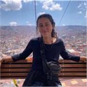 Profesora de francés para todas las edades y todos los niveles. Ayuda en la preparación de exámenes oficiales como el DELF, DALF..