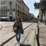 Insegnante mamalingua spagnolo, Professoresa d’inglese e veterinaria chirurga