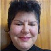 De Español, a cualquier nivel. Soy Doctora en Ciencias de la Educación, tengo 10 años de experiencia como profesora universitaria