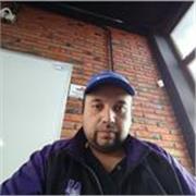 Maestro de informática para jóvenes de preparatoria y universitarios