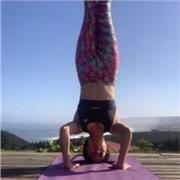 Realizo clases de yoga personalizadas de 1 hora de práctica