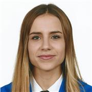 Doctorada en Física, con Máster en Estadística y grados en Matemáticas y Física da clases de Matemáticas de cualquier nivel.