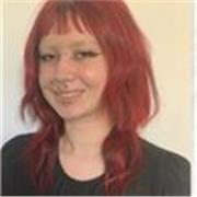 Etudiante en arts, douée en français et expérimentée dans les sports artistiques j'offre mes services pour tout les niveaux. 