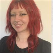 Etudiante en arts, douée en français et expérimentée dans les sports artistiques j'offre mes services pour tout les niveaux.