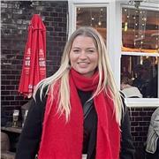 English Tutor with an undergraduate degree in English Language and Linguistics and a Masters degree in Media and Communications.