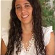 Profesora de Derecho, especialmente en el area de derecho constitucional, civil y penal