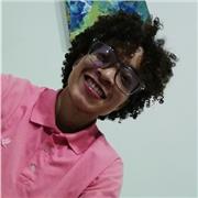 Clases de filosofía y ciencias religiosas, también doy clases de música y pintura. Espero ser útil para ustedes