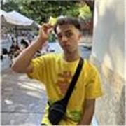 Me defino una persona divertida, quiero dar clases a niños 