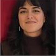 I give private lessons in Italian, English and Spanish, tailored to your level. 