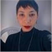 Professora de matemática, contabilidade, gestão e tributação