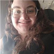 Ministro aulas de Língua Portuguesa e Literatura para estudantes dos fundamentais ao Ensino Médio. Apresento dicas de estudos