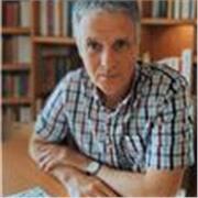 A dedicated teacher of English; over 20 years experience.