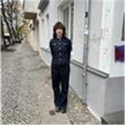 Friendly Native English Speaker Offering Lessons for Children