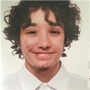 Doy clases económicas de asignaturas de humanidades como latín y griego, inglés, lengua castellana o historia, e incluso filosofía, para niveles hasta 2 de bachillerato. De inglés hasta B2-C1