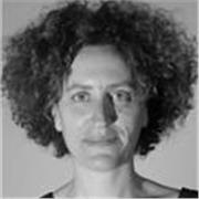 Enseignante native italien avec 15 ans d'expérience donne cours pour tout public.