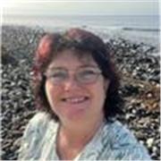 Neurolanguage Coach®️ profesional trilingüe, con más de 25 años de experiencia en enseñanza de idiomas (inglés, sueco y español).