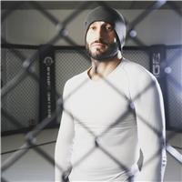 Professeur de boxe, MMA, cours hommes et femmes de 1 à 4, en salle ou à l'extérieur. Tous niveaux