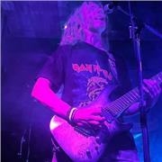 Beatmaker passionné depuis maintenant 6 ans, je produis pour tous styles de musiques. Mes mots d’ordres : plaisir et découverte !