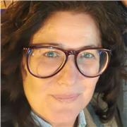 Disponibile a aiutarti con i compiti, scritti e orali