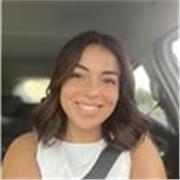 Etudiante Moniteur Educateur - reconversion professionnelle (niveau BAC+3 banque) 