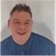 Profesional de informática con mucha experiencia en programación en Python y C