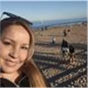 Profesora titulada con varios años de experiencia en Cuba