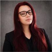 Professora de Língua Portuguesa e Literatura