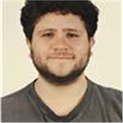 Profesor de psicología imparte clases a todas las edades
