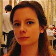 Enseignante avec 10 ans d'experience du primaire à l'université.