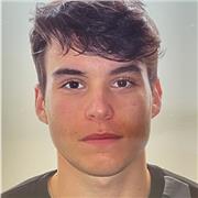 Profesor de catalán imparte clases para todas las edades