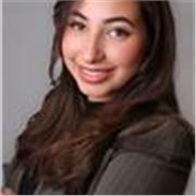 Profesora de inglés con 5 años de experiencia en clases en línea personalizadas para todas las edades.