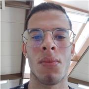 Dou aulas de reforço de matemática e física e tenho fluência em inglês