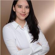 Medizinische Biologie Studentin mit Kenntnisse in Organischer Chemie, Mikrobiologie, Zoologie, etc