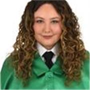 Maestra titulada con 4 años de experiencia ofrece clases particulares en Málaga para Infantil, Primaria y Secundaria. 