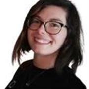 Professeure française ayant donné des cours utiles et fun à des adultes, ados et enfants, par le jeu (FLE, éloquence, jeu de rôle)