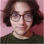 Studente di Lingue Orientali con diploma di liceo linguistico. Offre lezioni di inglese di ogni livello online.