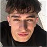 Estudiante joven , tengo 21 años tengo bachillerato y un grado superior me gustaría dar clase a niños de primaria o la eso