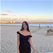 Graduada en Biología por la Universidad de Sevilla. Me encanta la docencia y doy clases a alumnos/as de Primaria y la ESO.